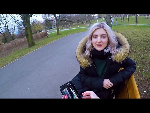 ❤️ Înghite sperma fierbinte a unui străin pentru bani - muie în parc de Eva Elfie at ro.passionateembracespotlight.ru ❌️